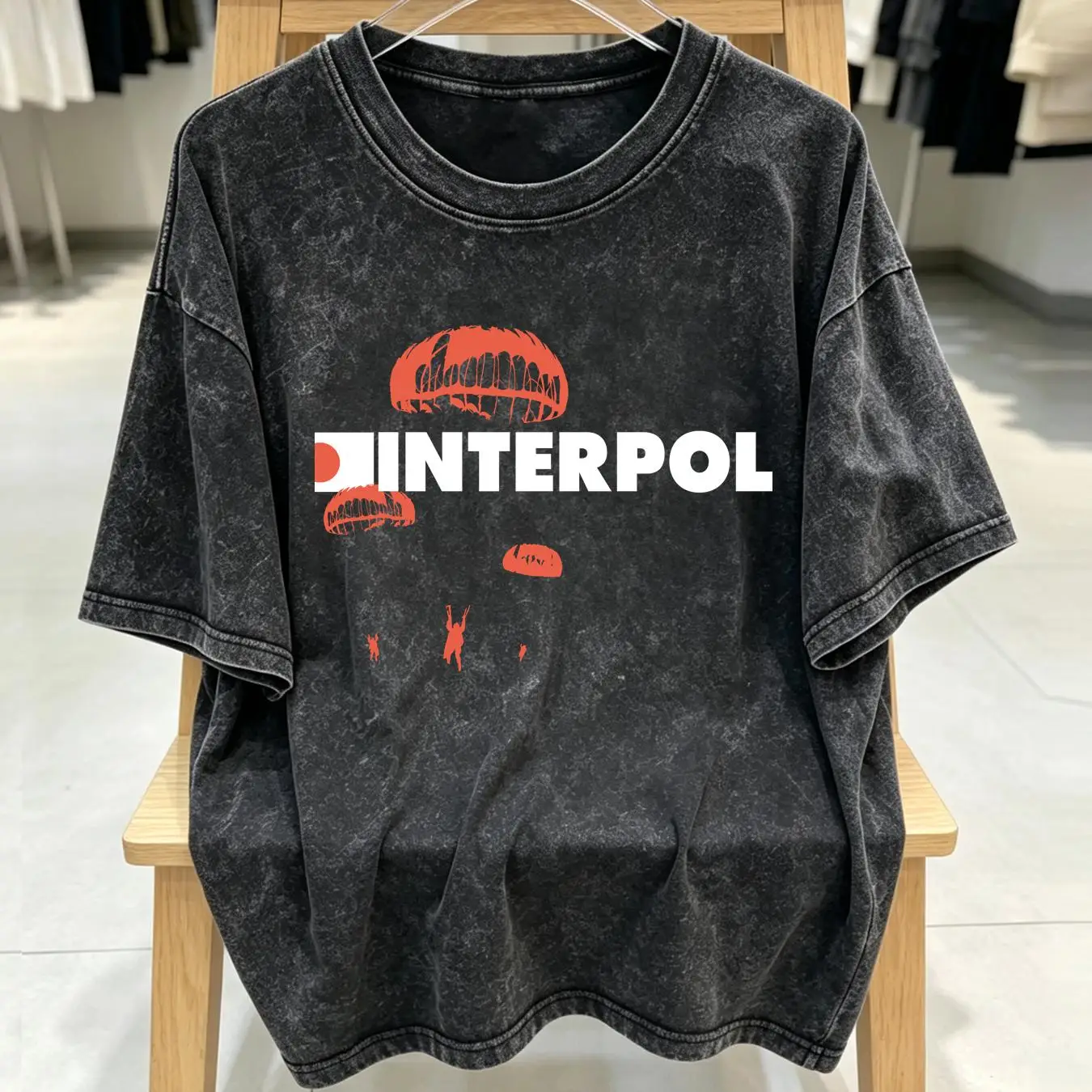 Streetwear Brand Vintage - T-shirt lavata Interpol band rock in