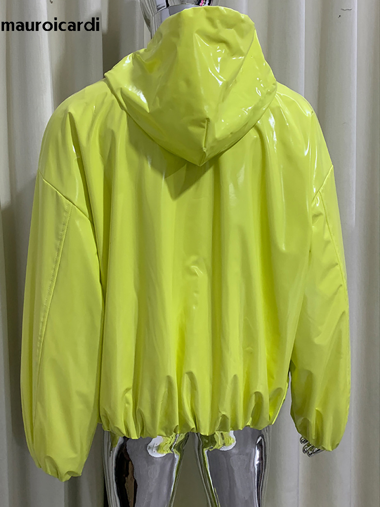 Giacca in Pelle Lucida Oversiz - Streetwear Brand Clothing recensione e prezzo